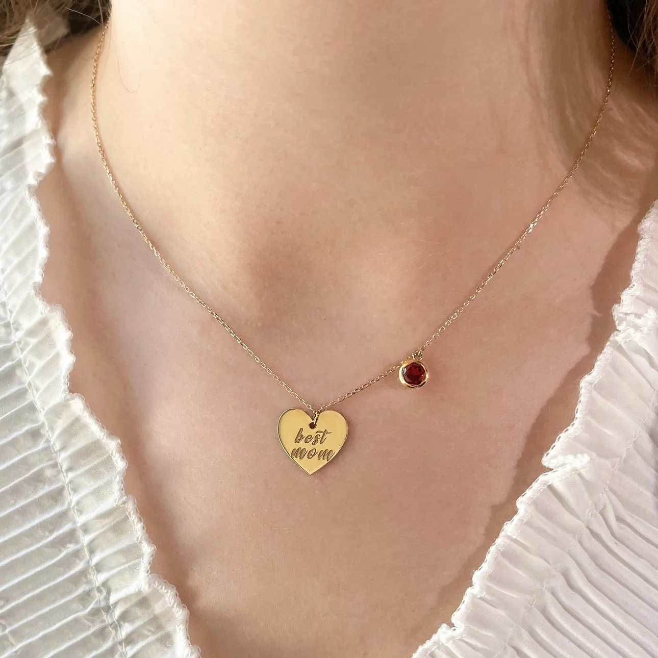 Best Mom Necklace in Garnet