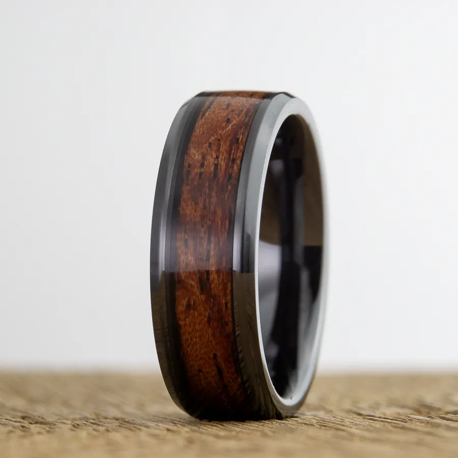 Black ring with Bubinga wood