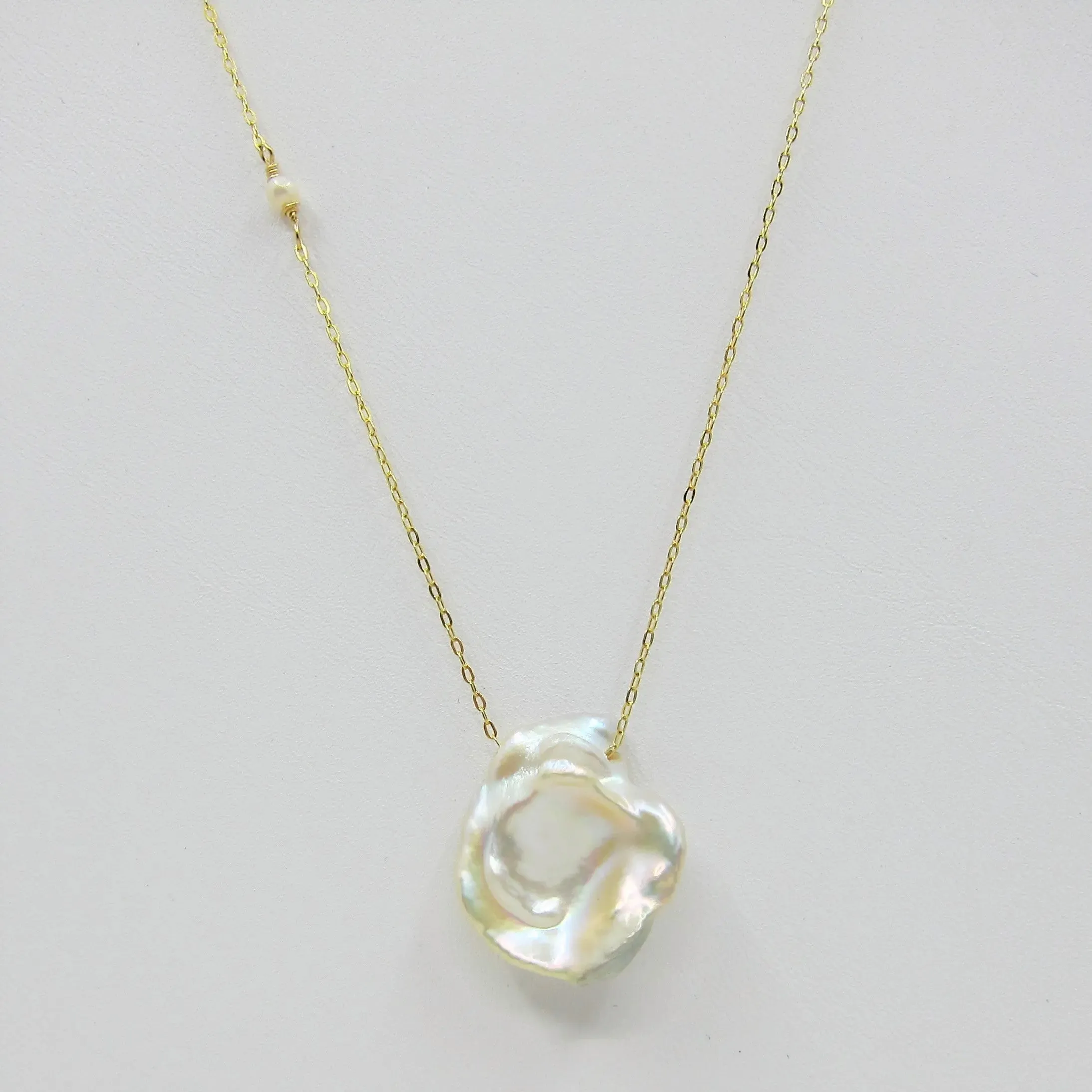 Solo Keishi Pearl Necklace