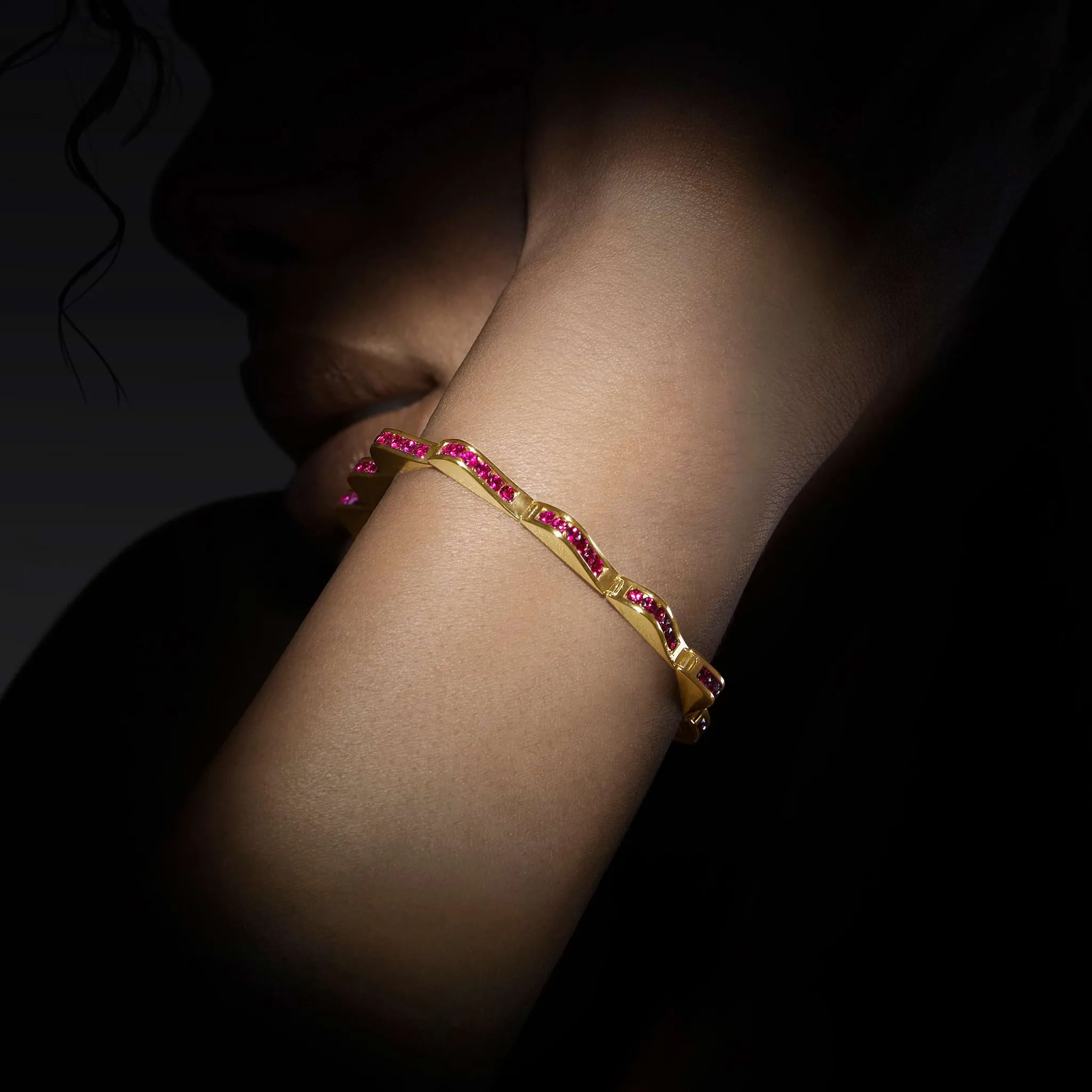 Studio 18K Gold Ruby Link Wave Bracelet